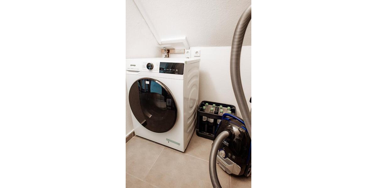 Dachgeschoßwohnung Neuss Augustinusviertel - 2.5 Zimmer, 67 m&sup2;, 1.150&euro; | Angebot:25968665
