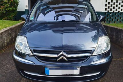 Citroen C8 243.000 km 3.999 &euro; Leverkusen 51381