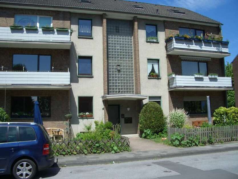Wohnung zum Mieten in Krefeld-Hüls 380 € 47 m²