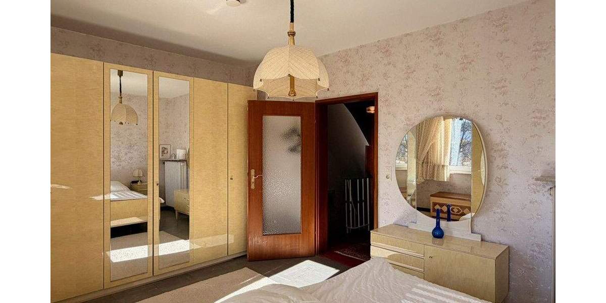 Reihenmittelhaus Mönchengladbach Waldhausen - 4 Zimmer, 90 m&sup2;, 259.000&euro; | Angebot:25413161