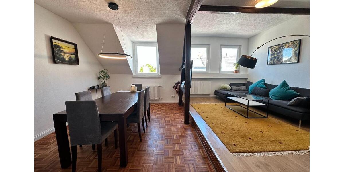 Dachgeschoßwohnung Düsseldorf Stadtbezirk 8 - 3 Zimmer, 86 m&sup2;, 1.143&euro; | Angebot:26355298