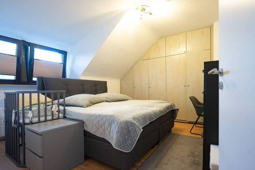 KR-Bockum! Perfekt sanierte 3-Zimmerwohnung mit idyllischem Ausblick nah am Bockumer Platz!