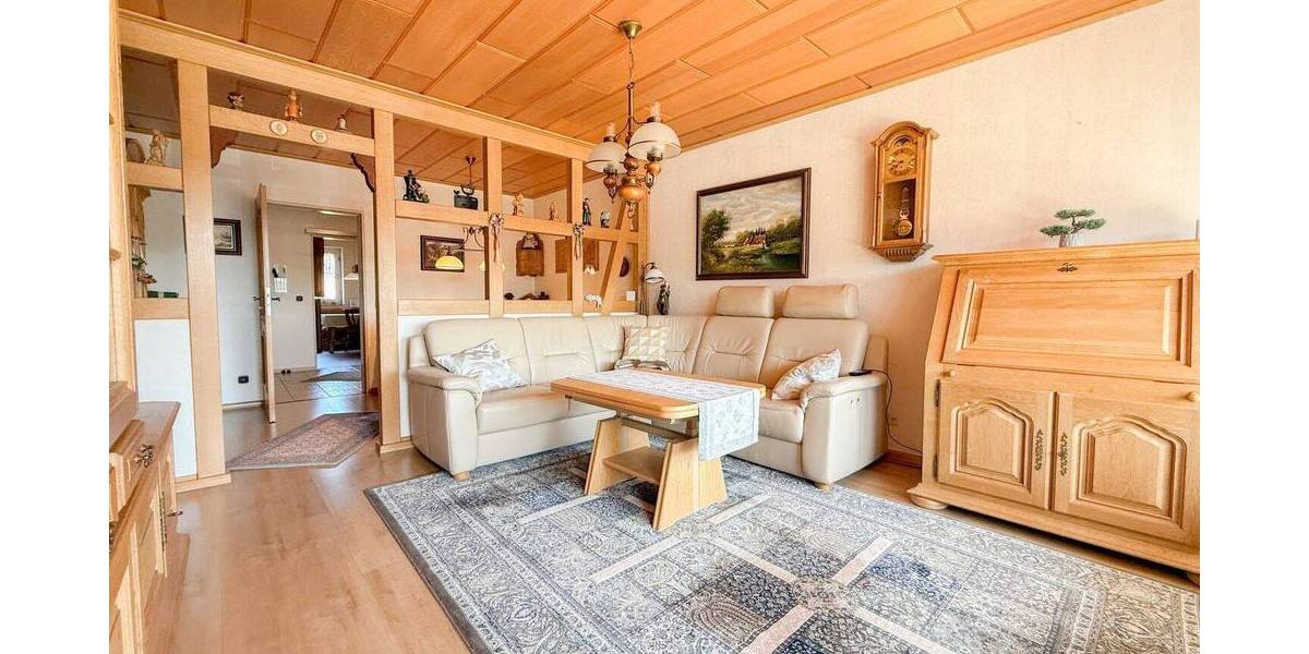 Etagenwohnung Moers Asberg - 3 Zimmer, 83 m&sup2;, 750&euro; | Angebot:26557165