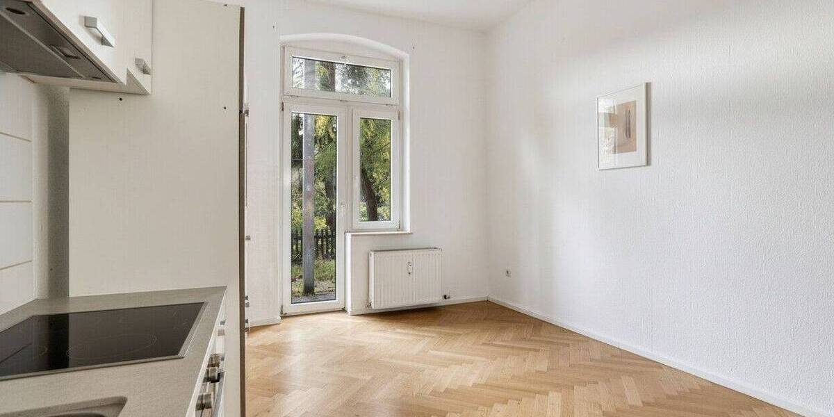 Etagenwohnung Düsseldorf Rath - 1 Zimmer, 51 m&sup2;, 169.900&euro; | Angebot:23972428