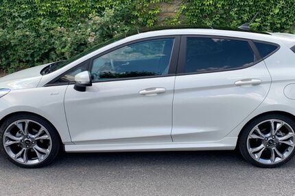 Ford Fiesta 30.000 km 17.900 € Leverkusen 51379