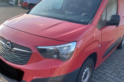 Opel Combo 68.296 km 10.900 € Krefeld 47809