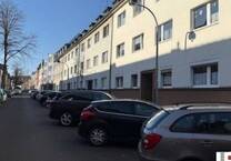 MFH in Düsseldorf-Eller! Entwicklungspotenzial für Anleger!! VOLLVERMIETET!
