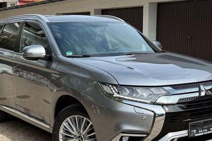 Mitsubishi Outlander 124.000 km 16.840 &euro; Düsseldorf 40468