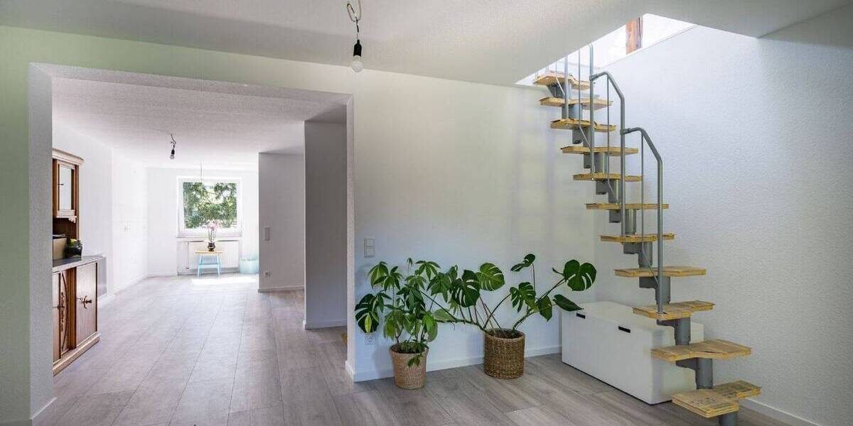 Attraktives, vollvermietetes Mehrfamilienhaus in Düsseldorf-Kaiserswerth zimmer