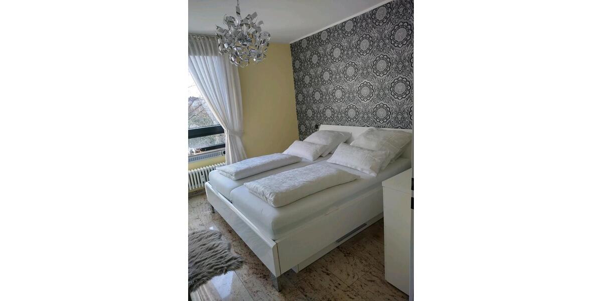 Etagenwohnung Düsseldorf Stadtbezirk 5 - 3 Zimmer, 84 m&sup2;, 370.000&euro; | Angebot:25310991