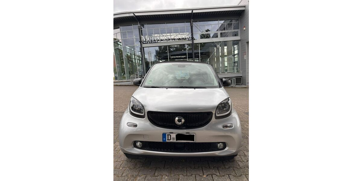 Smart ForTwo 42.500 km 14.800 &euro; Düsseldorf 40217