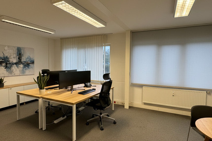 25m² Büro Kanzlei ! KLIMA ! im EG viele Parkplätze! 1 zimmer