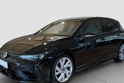 VW Golf 14.602 km 47.945 &euro; Neuss 41469