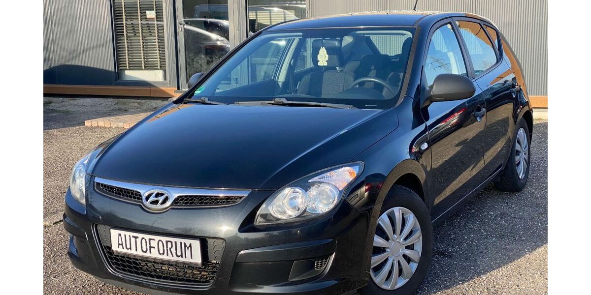 Hyundai i30 154.007 km 3.950 &euro; Kempen 47906