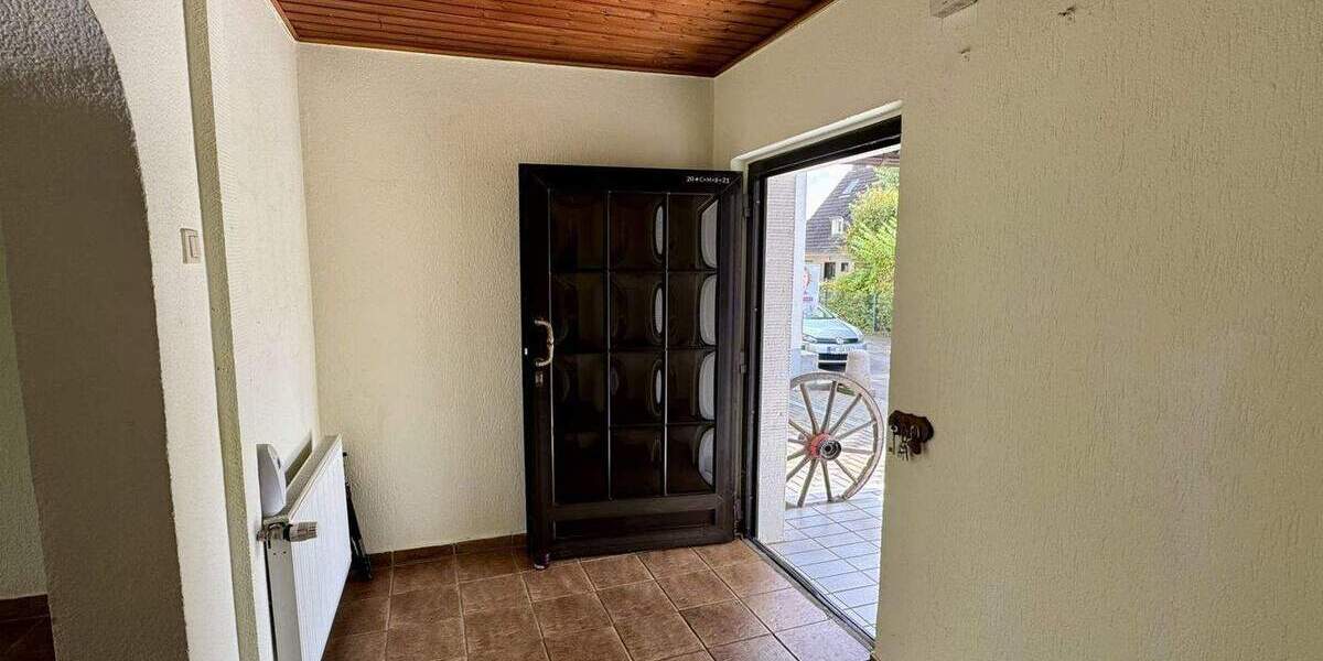 Aus Alt mach Neu! Freistehendes Einfamilienhaus mit großem Garten in Mettmann 3 zimmer