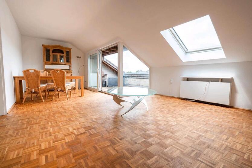 Dachgeschoßwohnung mit Terasse in Top-Lage - zu verkaufen