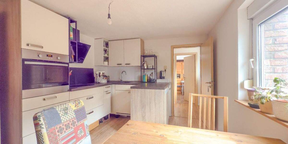 Vielseitiges Haus mit Charme - ideal für Mehrgenerationen, Arbeiten & Wohnen oder Vermietung 1 zimmer