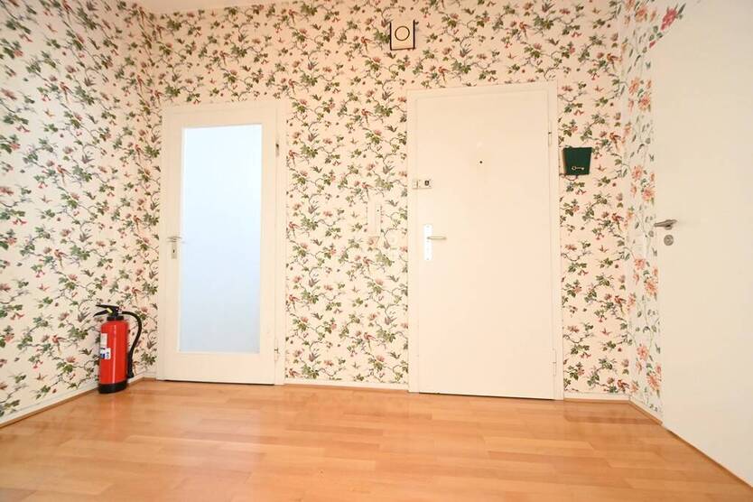 Teilvermietetes Mehrfamilienhaus mit Potenzial in bevorzugter Lage von Ddorf-Stockum 1 zimmer