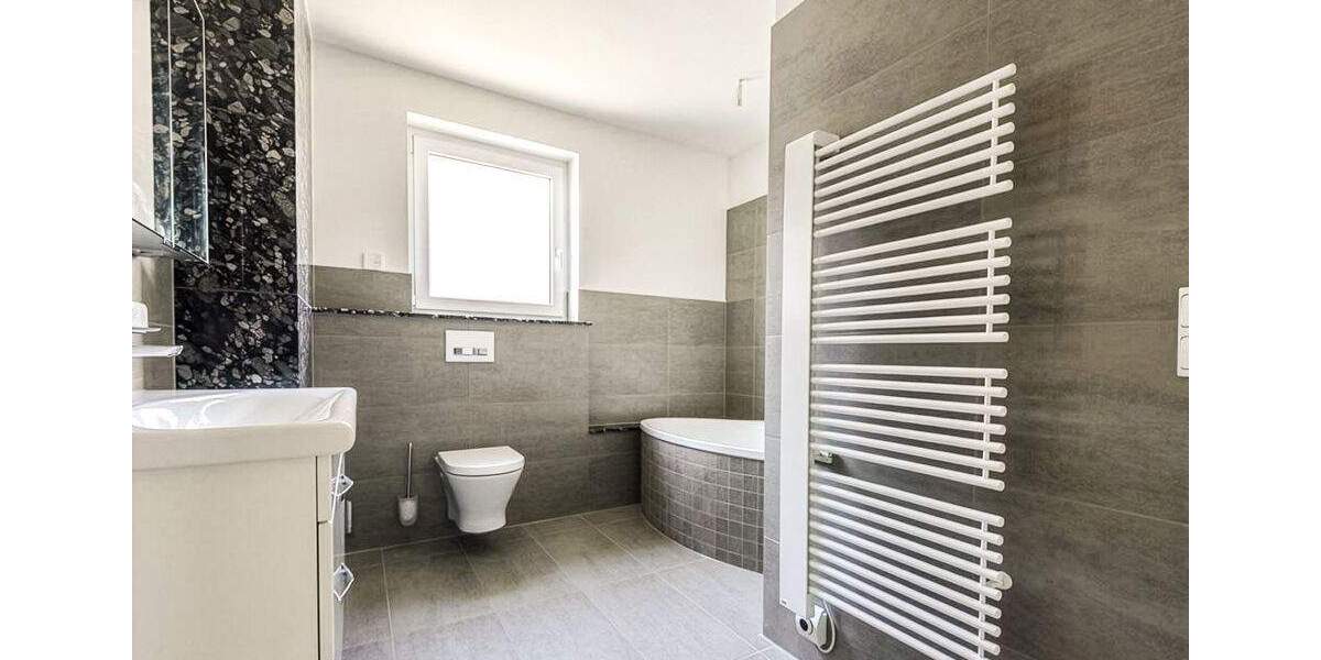 Etagenwohnung Langenfeld Immigrath - 4 Zimmer, 99 m&sup2;, 549.500&euro; | Angebot:25735101