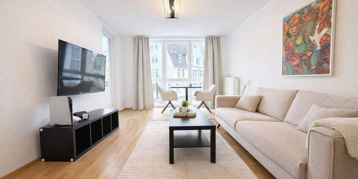 Gepflegte 3-Zimmer-Wohnung mit sonnigem Balkon und Stellplatz in zentraler Lage 3 zimmer