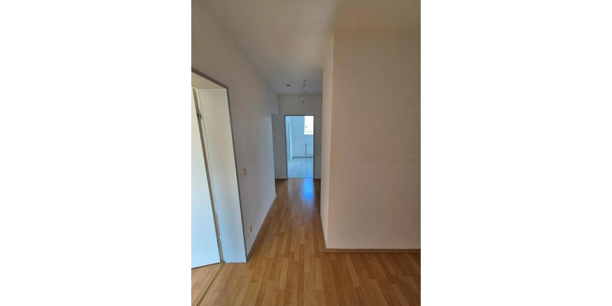 Dachgeschoßwohnung Korschenbroich - 3 Zimmer, 94 m&sup2;, 1.050&euro; | Angebot:25765386