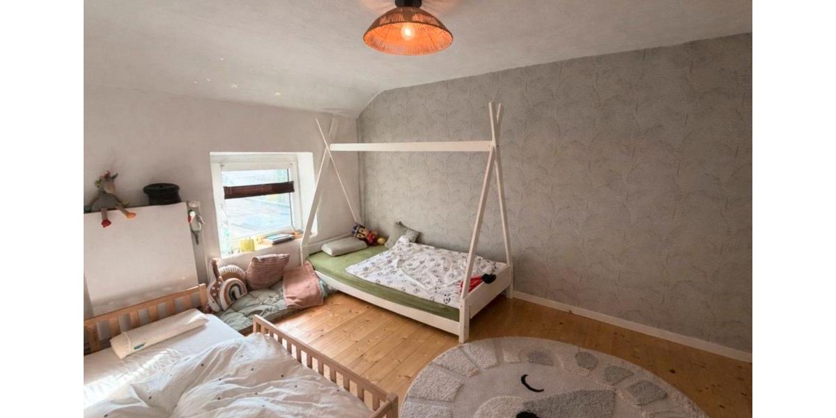 Reihenhaus Mönchengladbach West - 3 Zimmer, 100 m&sup2;, 218.000&euro; | Angebot:26889255