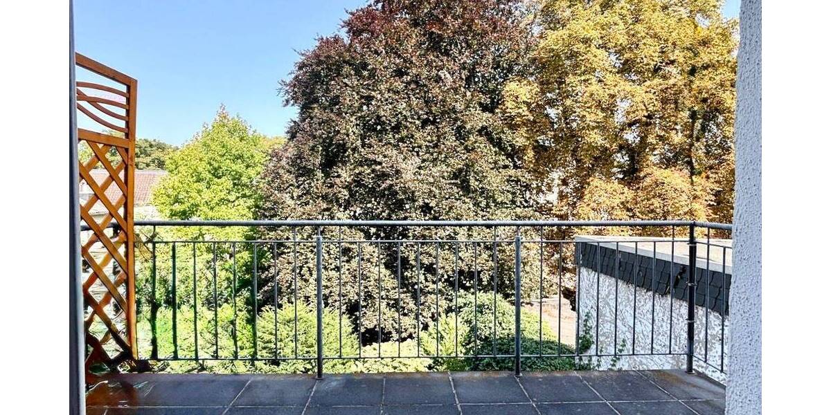 Repräsentatives Wohn- und Geschäftshaus aus der Gründerzeit in Krefeld-Uerdingen 1 zimmer