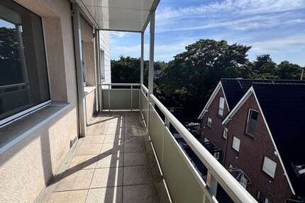 Wohnung zum Kaufen in Oberhausen 89.900 € 56.33 m²