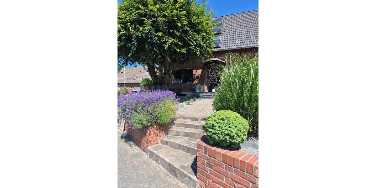 Doppelhaushälfte Grevenbroich Neuenhausen - 4 Zimmer, 112 m&sup2;, 440.000&euro; | Angebot:26469969