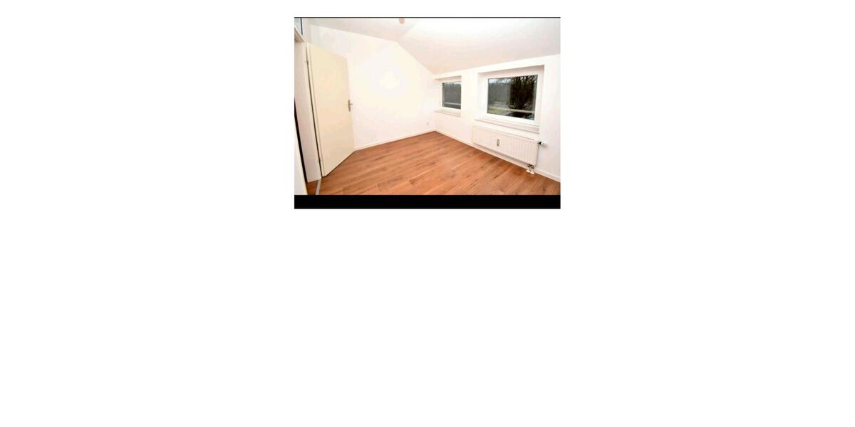 Etagenwohnung Mönchengladbach Süd - 4 Zimmer, 100 m&sup2;, 235.000&euro; | Angebot:27157951