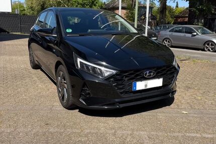 Hyundai i20 60.000 km 14.999 &euro; Duisburg 47239