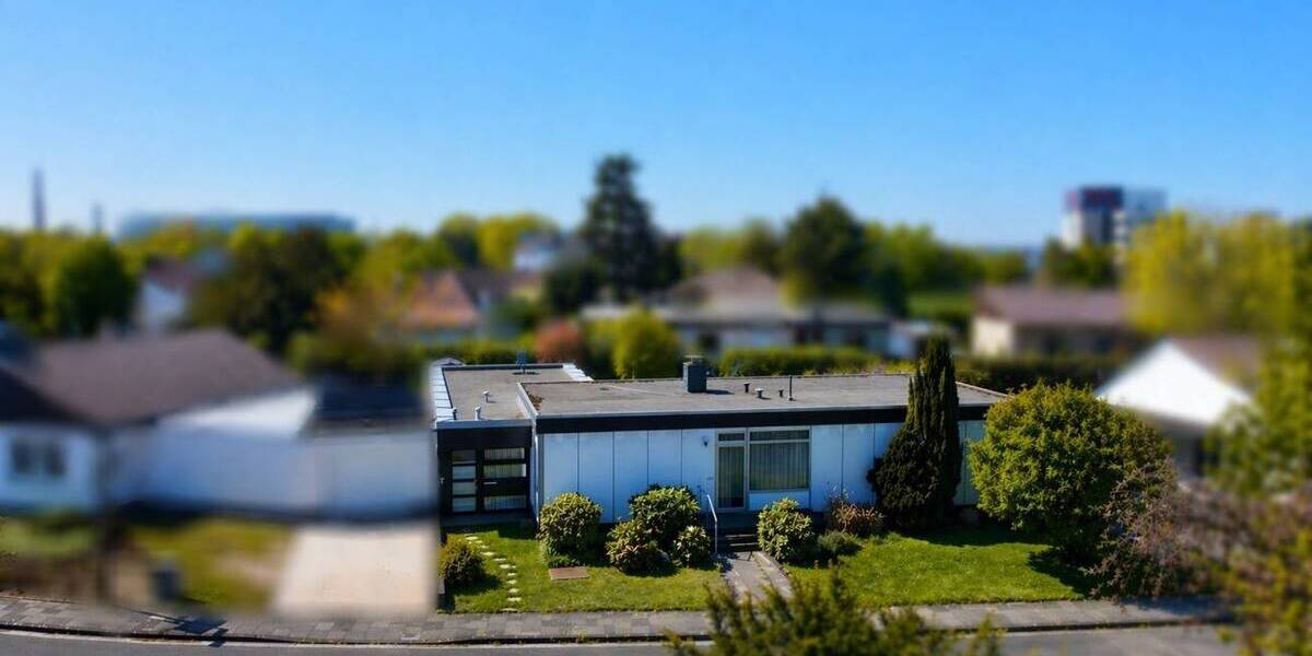 Bungalow Neuss Uedesheim - 9 Zimmer, 253 m&sup2;, 849.000&euro; | Angebot:26596573