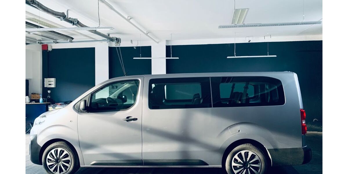 Opel Vivaro 57.800 km 21.500 &euro; Hilden 40723