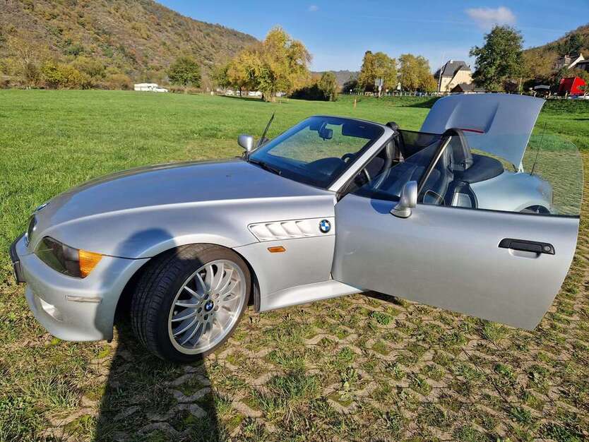 BMW Z3 86.500 km 18.000 € Köln Deutz 50679
