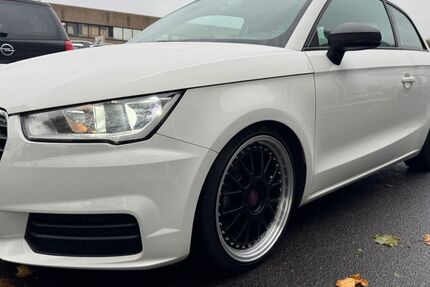 Audi A1 116.089 km 9.950 € Düsseldorf 40233