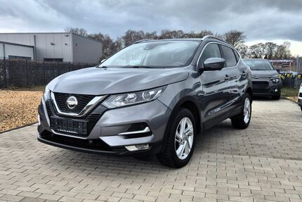Nissan Qashqai 73.716 km 18.299 &euro; Bedburg 50181