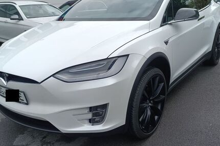Tesla Model X 65.000 km 58.999 € Wuppertal 42281