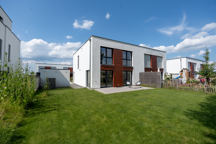Haus zum Kaufen in Vöhringen 689.000 € 153 m²