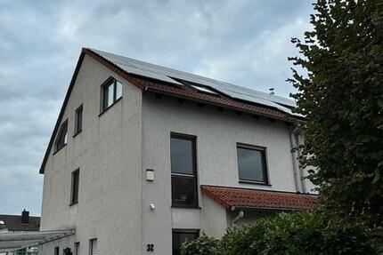 Reiheneckhaus, 134qm, 2x Garten, 3x Bäder renoviert, Einbauküche 5 zimmer