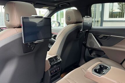 BMW 530 4.086 km 73.850 € Köln 50739