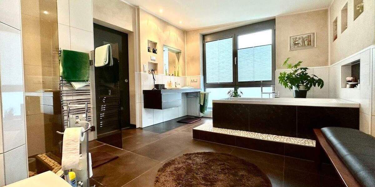 Mehrfamilienhaus, Wohnhaus Neuss Rosellen - 1 Zimmer, 370 m&sup2;, 1.493.000&euro; | Angebot:25176459