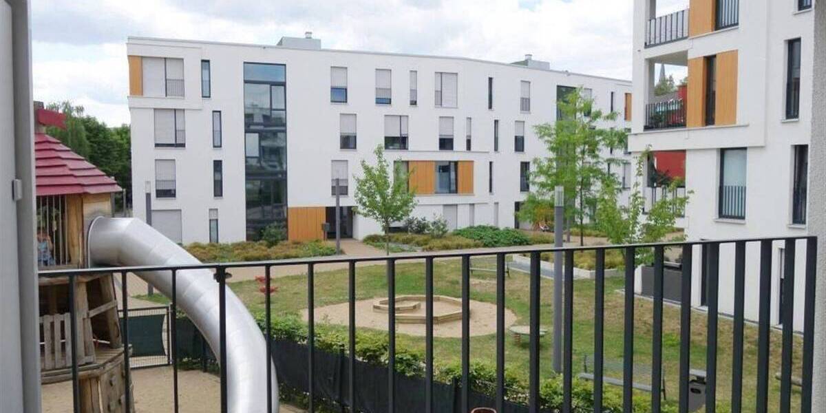 Etagenwohnung Mönchengladbach Stadtmitte - 2 Zimmer, 78 m&sup2;, 1.047&euro; | Angebot:26379801