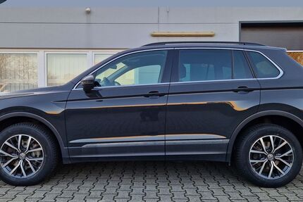 VW Tiguan 121.500 km 22.763 &euro; Neukirchen-Vluyn 47506