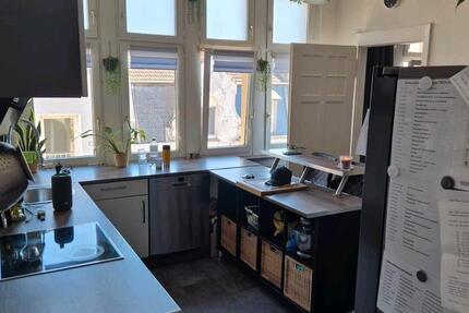 Wohnung Duisburg Essenberg - 4 Zimmer, 123 m&sup2;, 1.050&euro; | Angebot:26426308