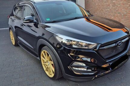 Hyundai TUCSON 111.500 km 13.500 &euro; Dormagen 41542