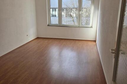 Wohnung Düsseldorf Stadtbezirk 3 - 6 Zimmer, 49 m&sup2;, 850&euro; | Angebot:25305563