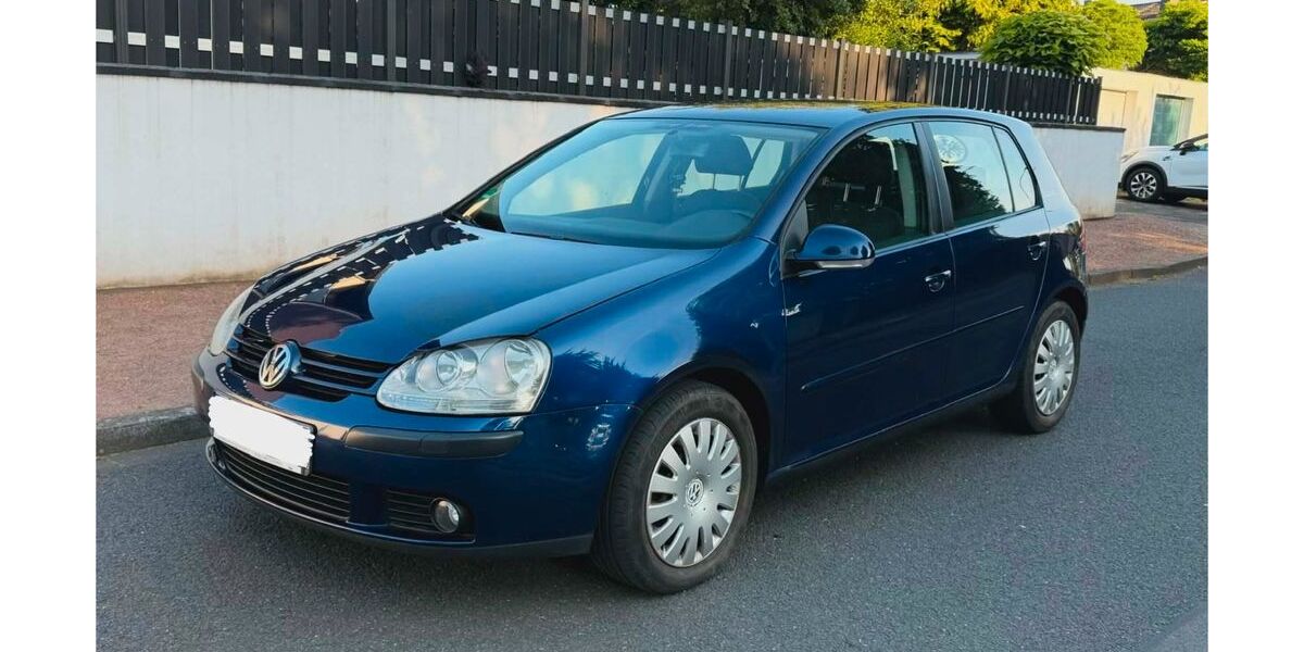 VW Golf 239.000 km 2.200 &euro; Mönchengladbach 41063
