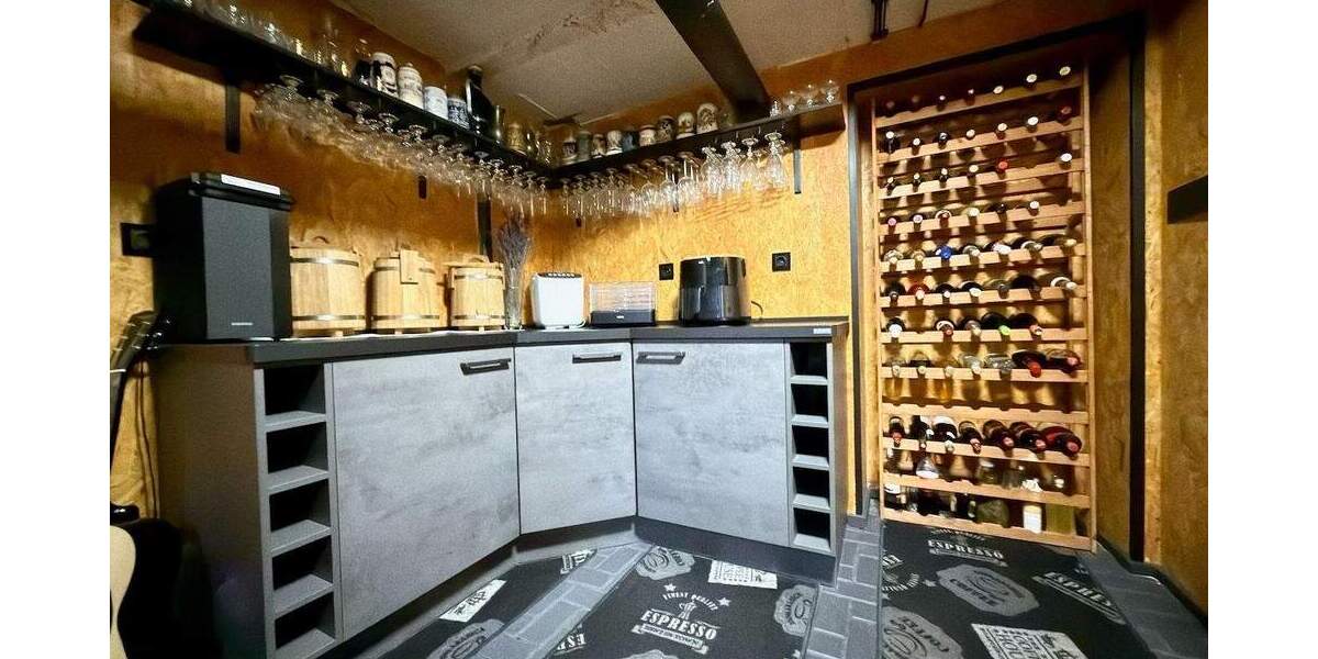 Etagenwohnung Mönchengladbach Rheydt - 4 Zimmer, 112 m&sup2;, 310.000&euro; | Angebot:25774695