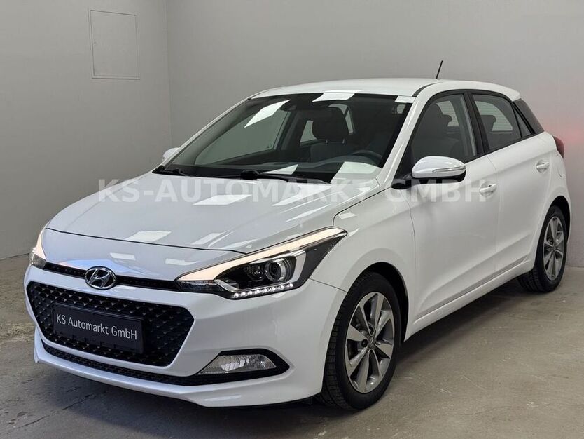 i20