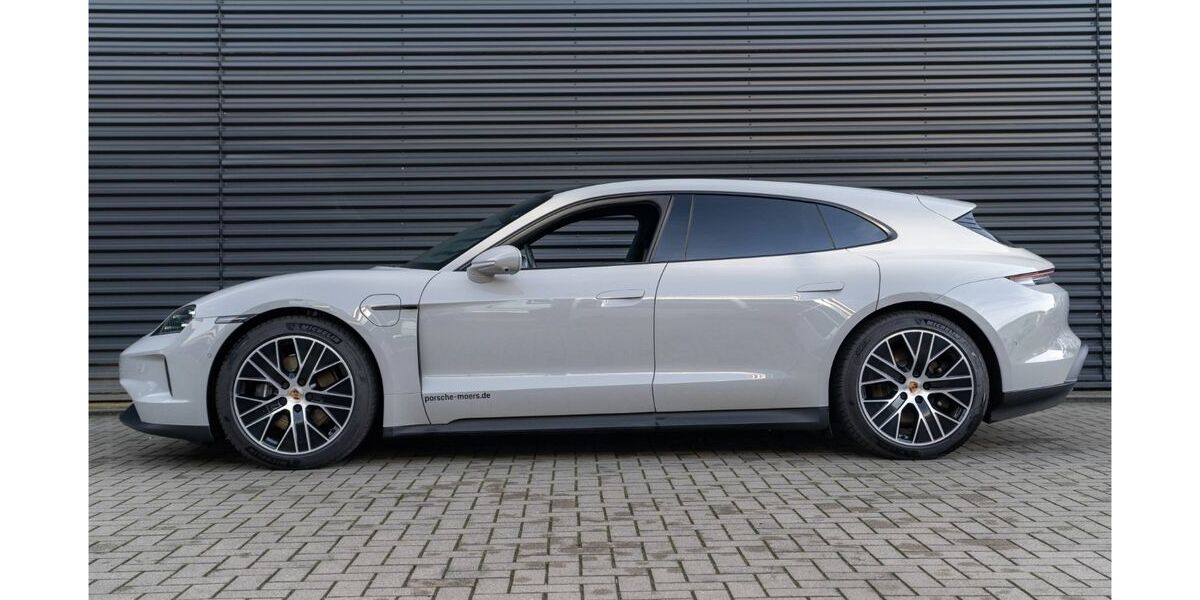 Porsche Taycan 24.900 km 89.900 &euro; Moers 47441